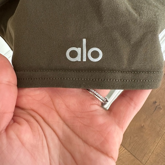 ALO TOP - Picture 5 of 6